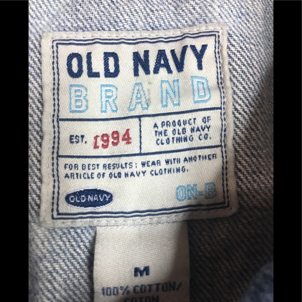 🔥FREE🔥Old Navy denim jean jacket medium - Picture 2 of 6